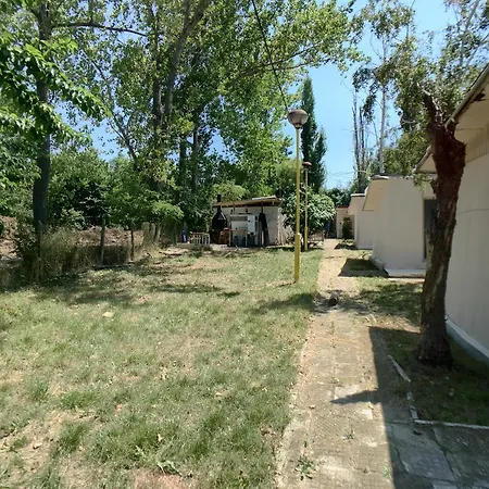 Bulgaria Pesina פארק נופש