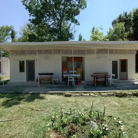 Bulgaria Pesina פארק נופש *